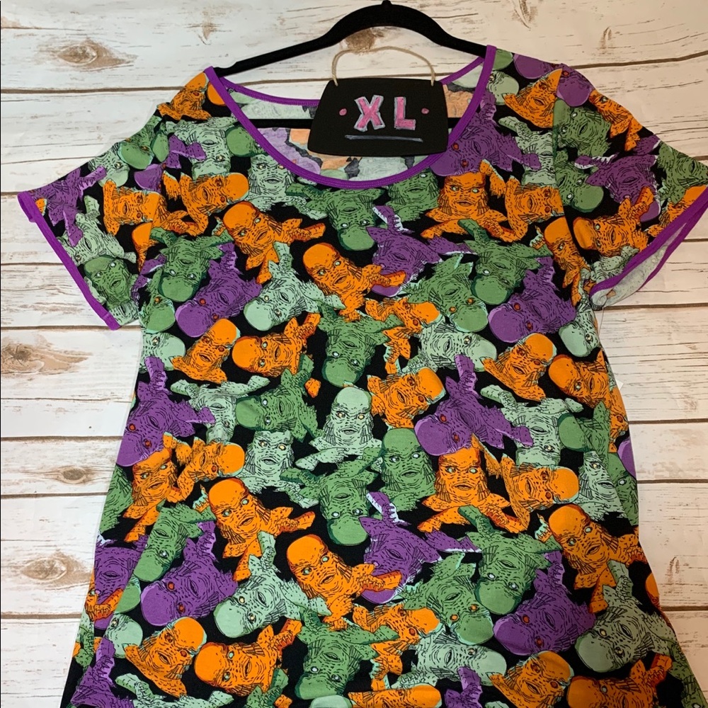 XL Lularoe Halloween Swamp Monster Classic T